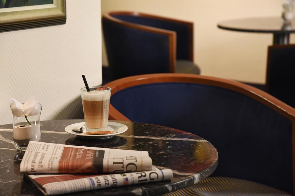 Intercityhotel สตุตการ์ต ภายนอก รูปภาพ
